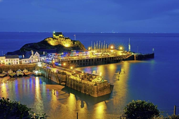 Lfracombe Holiday Apartment Close To Tunnels Beaches Ilfracombe Exteriör bild